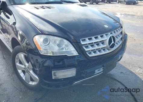2009 Mercedes-Benz Ml 350 4Matic z USA, uszkodzony, nr VIN 4JGBB86E19A444141